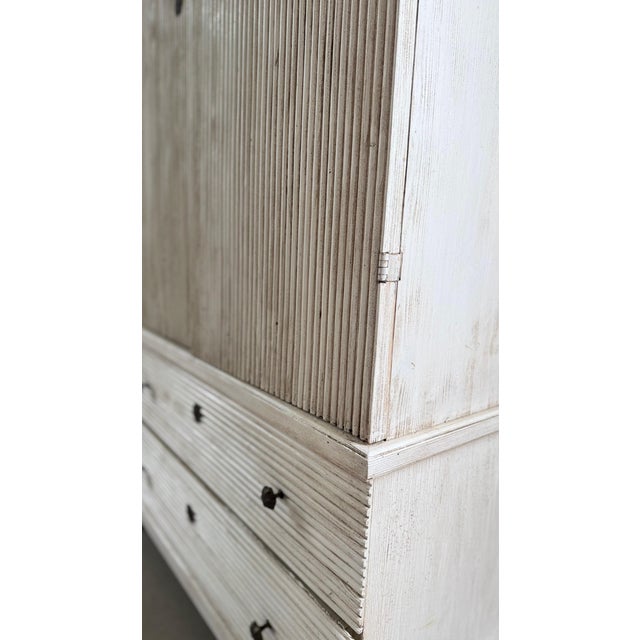 Late 20th Century Pair of Fluted Wood Gustavian Cabinets For Sale - Image 9 of 13
