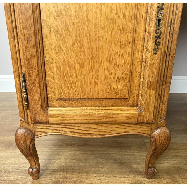 Vintage French Louis XIV Style Carved Oak 8-Drawer Sideboard For Sale - Image 9 of 18