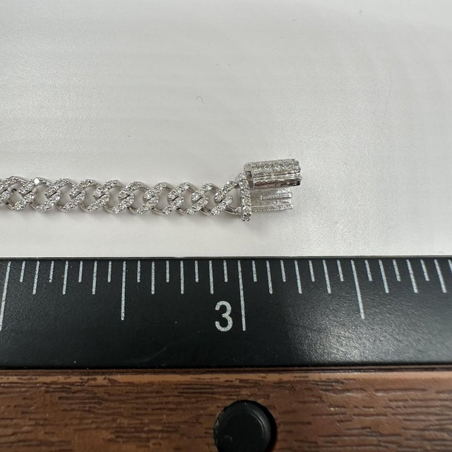 Early 21st Century Micro Diamond Bracelet in 14kt White Gold – 1.18ctw, 7.56in, New For Sale - Image 5 of 5