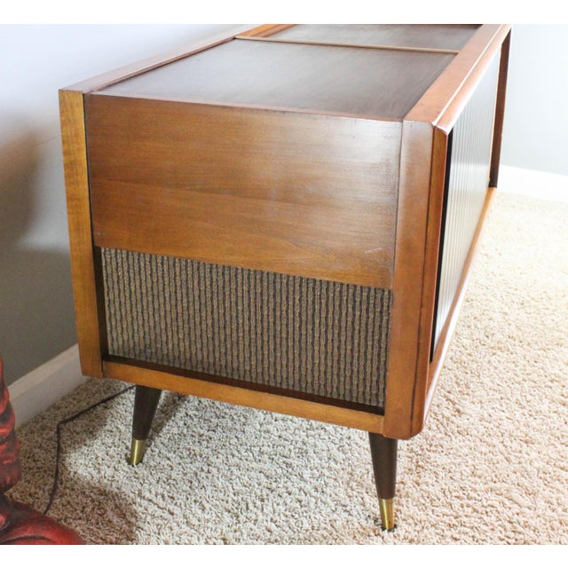 magnavox micromatic record player console model 1sc601 | chairish