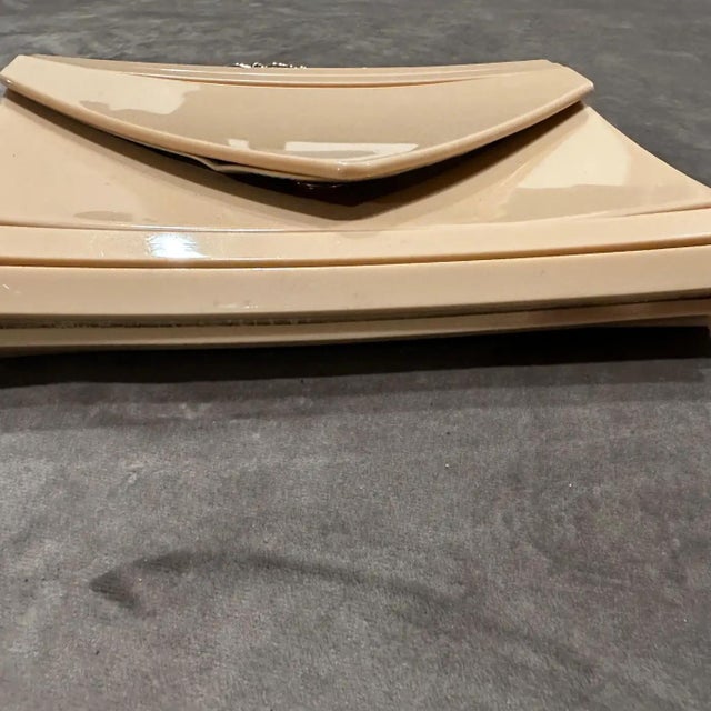 1950s Art Deco Style Cream Toned Bakelite and Leather Evening Bag For Sale - Image 6 of 12