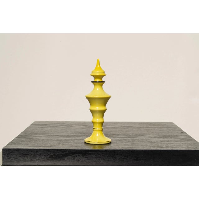 Vintage 1940s Yellow Bavarian Perfume Bottle With Glass Wand For Sale - Image 4 of 4