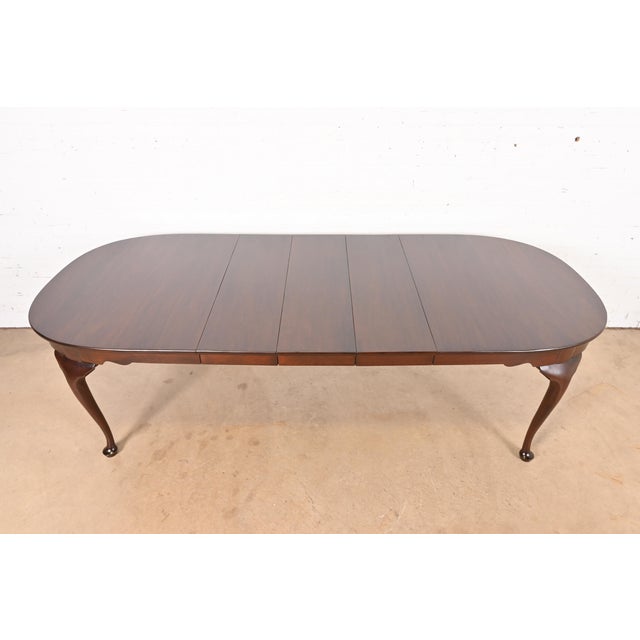 1960s Henkel Harris Queen Anne Solid Mahogany Extension Dining Table, Newly Refinished For Sale - Image 5 of 14