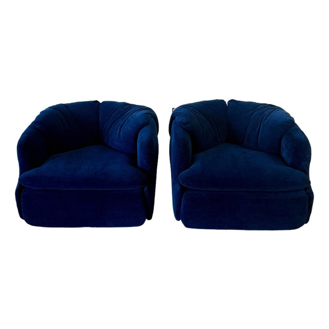 1970s Pair of Alberto Rosselli Confidential Armchairs for Saporiti in Blue Velvet For Sale