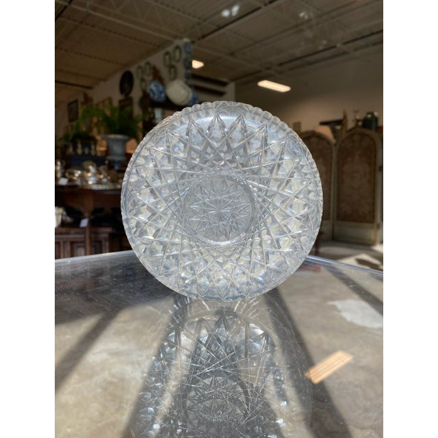 French 1920s Antique French Cut Crystal Hinged Dresser Box For Sale - Image 3 of 12