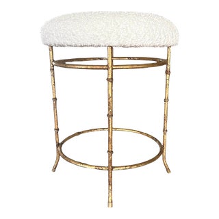 Vintage Palm Beach Regency Italian Gilt / Gold Faux Bamboo Vanity Stool With White Crypton Boucle Upholstery For Sale