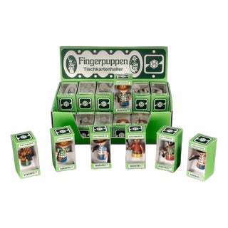 Finger Puppet Place Card Holders, 1960s, Set of 24 For Sale