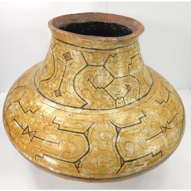 Mid 20th Century Large Peruvian Shipibo - Conibo Terracotta Pot Handmade With Painted Decoration For Sale - Image 5 of 11