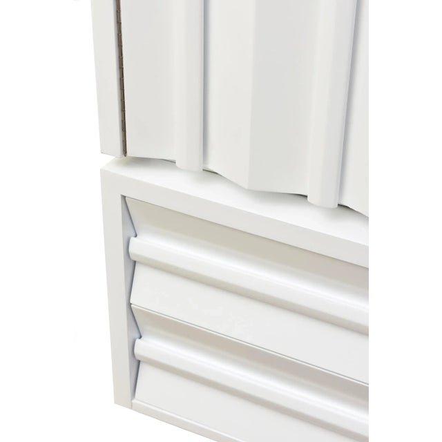 Mid-Century Modern Vintage White Lacquered Wood Sculptural Cabinet, Dresser or Dry Bar, 1970's For Sale - Image 3 of 8