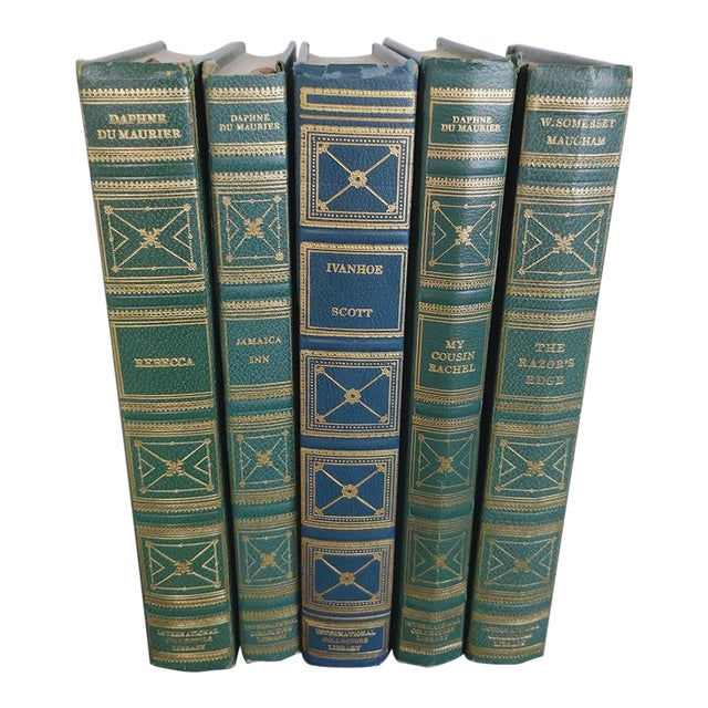 Vintage International Collectors Library Classic Novels Green Leather Bound Gold Gilt Trim Set of 5 Books For Sale