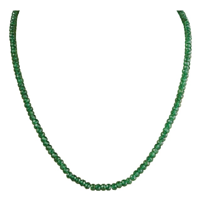 Estate 60 Ct Natural Green Onyx Beads Single Strand Necklace With Silver Clasp, 16 Inch For Sale
