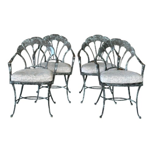 1980's Brown Jordan Aluminum Venetian Scalloped Shell Dining