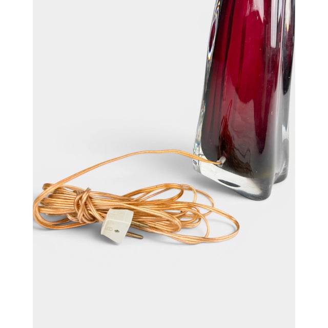 1960s Vintage Table Lamp with Red Cased Glass by Carl Fagerlund for Orrefors, 1960s For Sale - Image 5 of 6