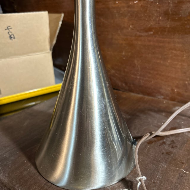 1960s Mid-Century Modern Laurel Lamp Co. Tulip Mushroom Table Lamp With Original Hang Tag For Sale - Image 6 of 12