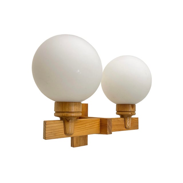 Mid-Century Pine and Opaline Wall Lamp by Uno Dahlén for Aneta, 1970s For Sale - Image 3 of 12