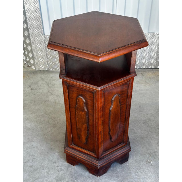20th Century Hexagonal Side Table in Mahogany Wood, 1950s For Sale - Image 6 of 18