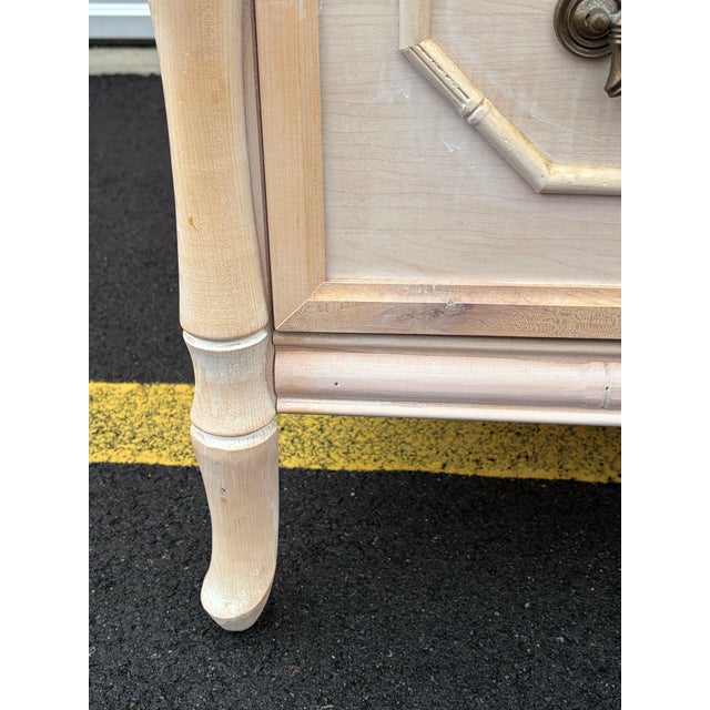 Vintage 1970’s Coastal Faux Bamboo 7 Drawer Dresser by Broyhill For Sale In Philadelphia - Image 6 of 11