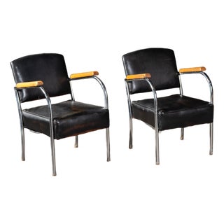 1940s Pair of Art Deco Barber Shop Armchairs in Black For Sale