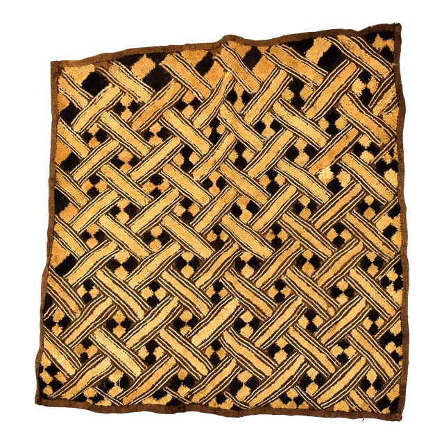 Mid 20th Century Square Kuba Raffia Textile For Sale