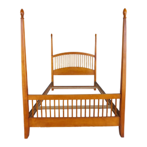 Lexington Furniture Shaker Style Maple Queen Size Poster Bed
