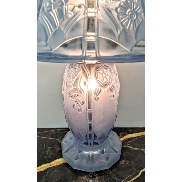 Glass French Art Deco Table Lamp Signed Lorrain Nancy France For Sale - Image 7 of 11