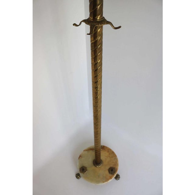 1950s Italian Hollywood Regency Brass and Marble Hall Tree Coat Rack with Twisted Column, 1950s For Sale - Image 5 of 14