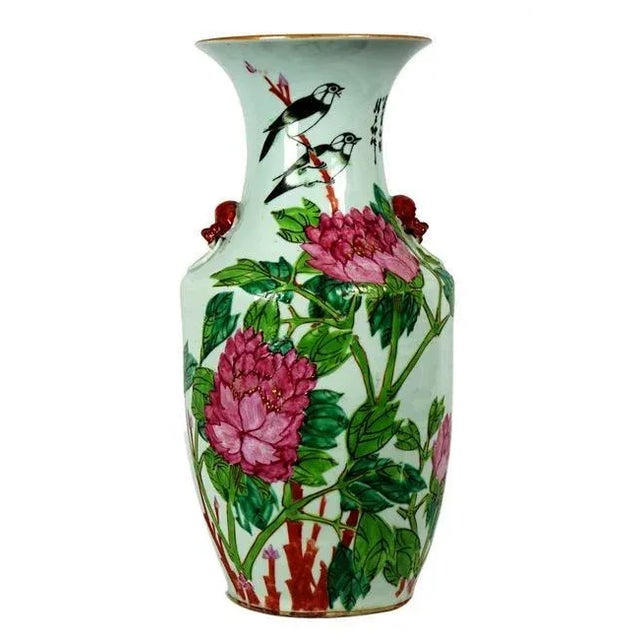 Early 19th Century Chinese Famille Rose Porcelain Vase For Sale - Image 6 of 6