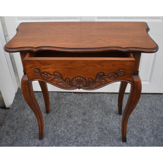 Hekman Italian Provincial Wood Table Vintage Carved Accent Console For Sale - Image 9 of 16