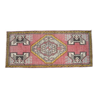 Vintage Small Rug Hand Made DoorMat Turkish Rug Enrty Decor Bath Mat- 1′ 7″ × 3′ 7″ For Sale