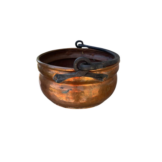 French A Antique 19th Century Copper and Wrought Iron Pot or Fireplace Kelttle. For Sale - Image 3 of 6