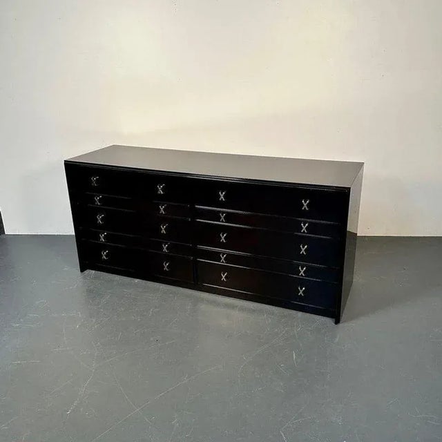 Compatible Pair Mid-Century Modern Dressers, Chests by Paul Frankl, John Stuart For Sale In New York - Image 6 of 12