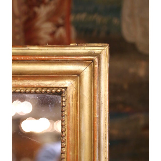 French 19th Century French Louis Philippe Carved Giltwood Wall Mirror With Beaded Trim For Sale - Image 3 of 6