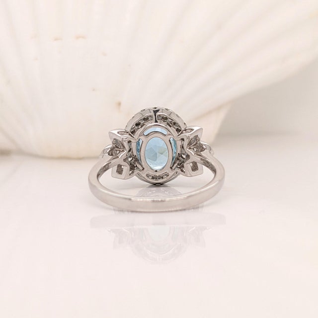 2ct Santa Maria Aquamarine Ring with Natural Diamonds in Solid 14K Gold Oval 10x8mm For Sale - Image 4 of 8