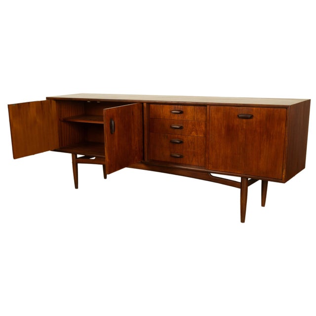 Mid Century Modern Vintage G-Plan "Brasilia" Long Teak Credenza Sideboard 1965 For Sale - Image 11 of 15