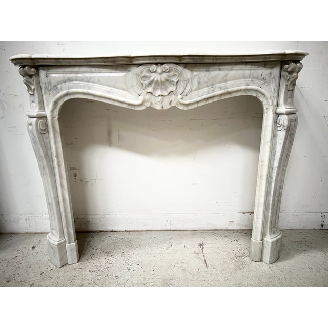 Louis XV Style Fireplace in Veined White Marble For Sale - Image 15 of 16