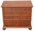 Antique Early 18th Century Georgian Inlaid Walnut Chest of Drawers – Fine Quality, c.1720 A fine early 18th-century...
