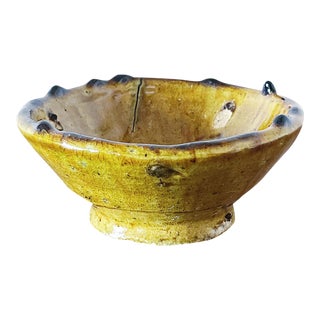Vintage California Studio Pottery Trinket Bowl in Yellow Glaze For Sale