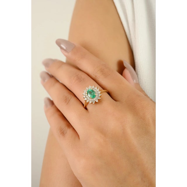 Green Zambian Emerald Pharaonic Style Cluster Diamond Ring Size 5.5 For Sale - Image 8 of 12
