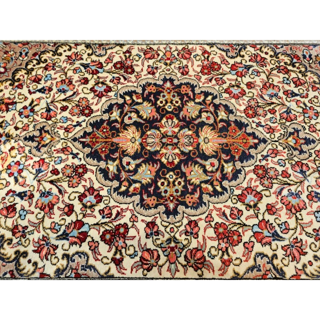 Vintage Persian Isfahan Area Rug, Handwoven Floral Pattern, Ivory & Navy, 3’ X 4’ For Sale - Image 9 of 12