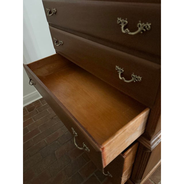 1940s Circa 1940 Queen Anne–Style Mahogany Highboy Chest With 7 Dovetailed Drawers, Refinished For Sale - Image 5 of 12