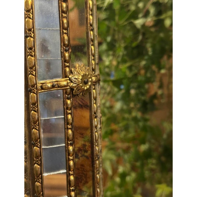 Hollywood Regency Venetian Hollywood Regency Triptych Mirror, 1950s For Sale - Image 3 of 6