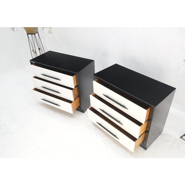 Pair of Black & White James Mont Style Bachelor 3 Drawer Chests Mid Century MINT For Sale - Image 13 of 15