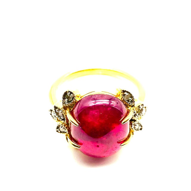 Bochic "Orient" Vintage African Ruby & Diamond Ring Set In 18K Yellow Gold For Sale In New York - Image 6 of 18