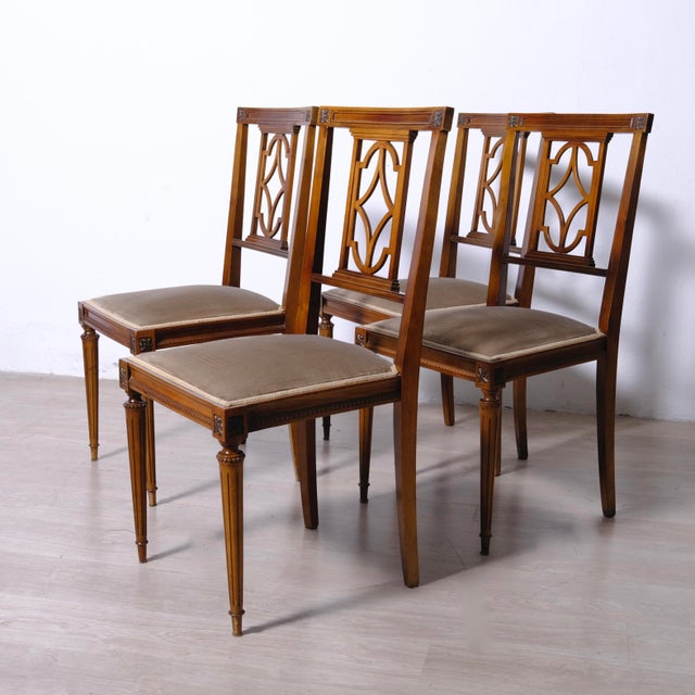 Louis XVI Chairs in Walnut, Italy, 1950s, Set of 4 For Sale - Image 16 of 16