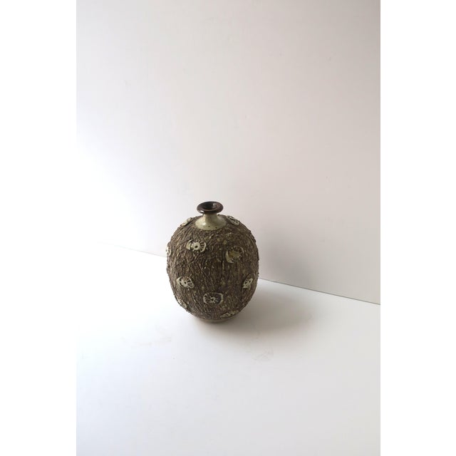 Ceramic Studio Pottery Vase, Organic Modern, Circa 20th Century For Sale - Image 7 of 9