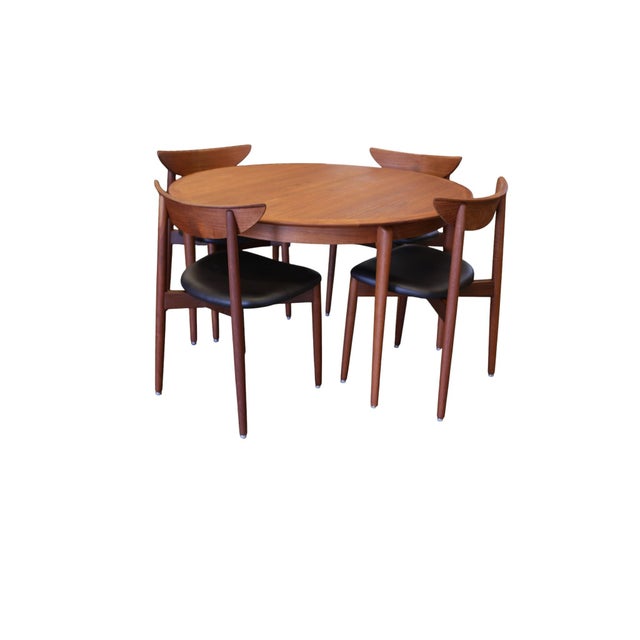 Mid-Century Modern Round Teak Dining Table with Two Extension Leaves from Svend Aage Madsen, 1960s For Sale - Image 3 of 18