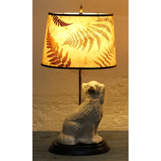 English Mid 20th Century Staffordshire Dog Lamp With Fern Lampshade For Sale - Image 3 of 6