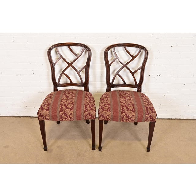 English Kindel Furniture Federal Carved Mahogany Side Chairs or Dining Chairs, Pair For Sale - Image 3 of 12