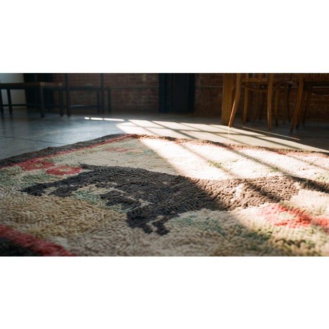 1930s Ivory Animal Pictorial Antique American Hooked Rug 2' X 3' 8" Handknotted Wool Carpet For Sale In New York - Image 6 of 8