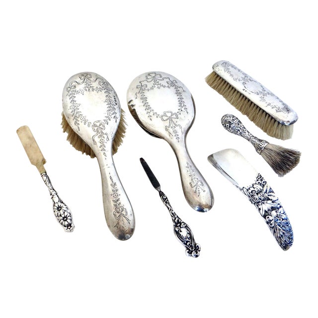 Art Nouveau (7) Piece Sterling Silver Vanity "Necessaire" Ensemble Circa 1894 For Sale